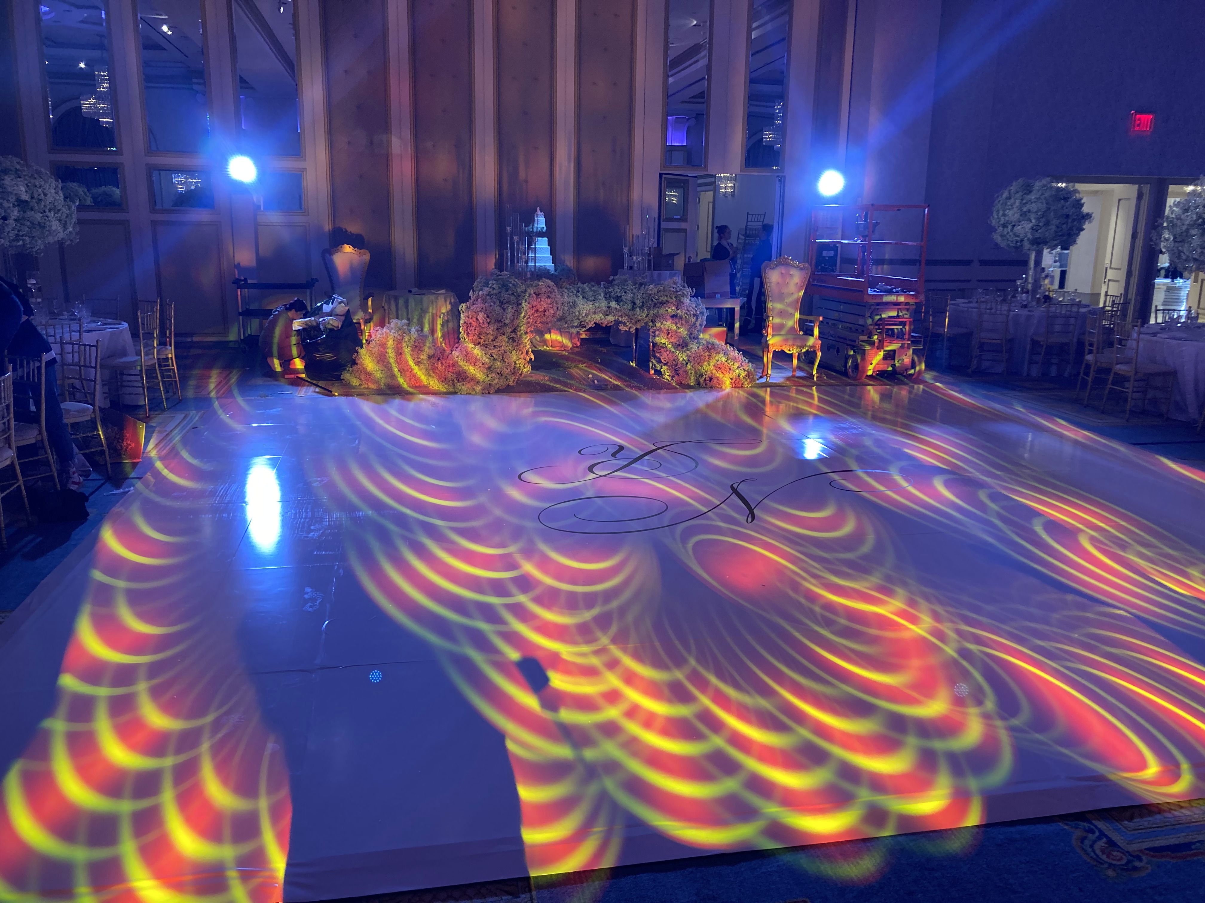 Current and Future Trends in Video Projection Mapping for Innovative Visual Experiences